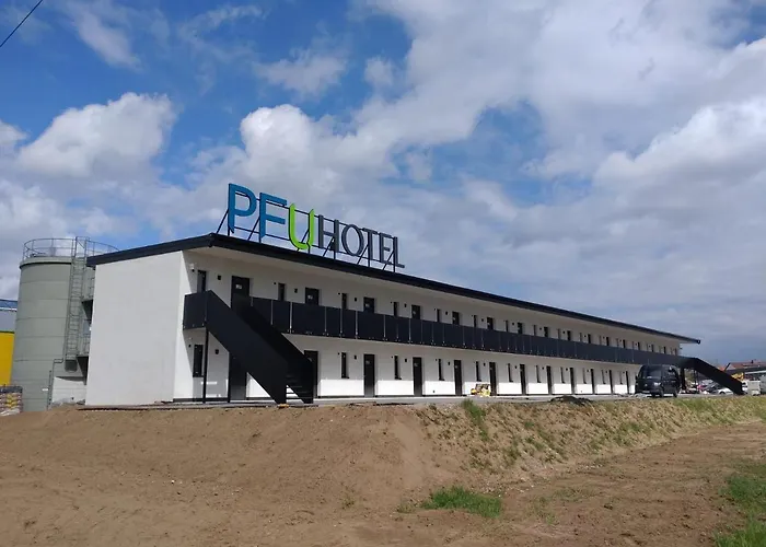 Pfu By Wmm Szálloda *